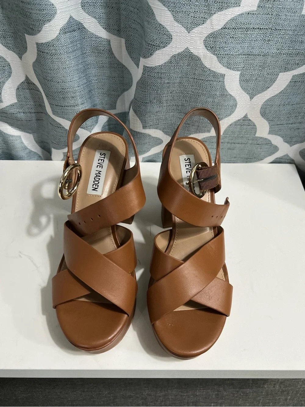 Steve Madden Brown Platform thick Heel Sandals with Gold Buckle